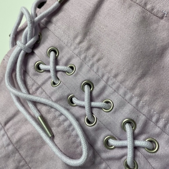 Light purple forever 21 mini skirt, perfect condition never worn, size medium - Picture 2 of 4